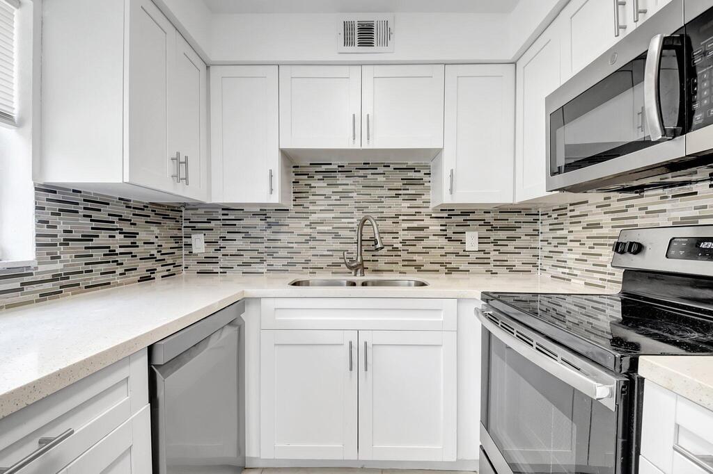 21 Brittany A , Delray Beach, FL 33446