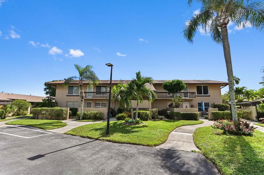 13715 Via Aurora , Delray Beach, FL 33484