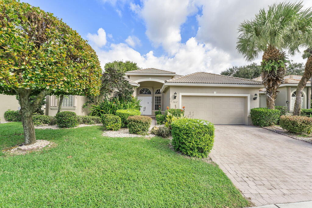 7437 Viale Michelangelo , Delray Beach, FL 33446