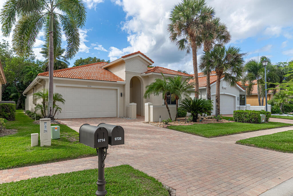 9720 Isles Cay Drive, Delray Beach, FL 33446