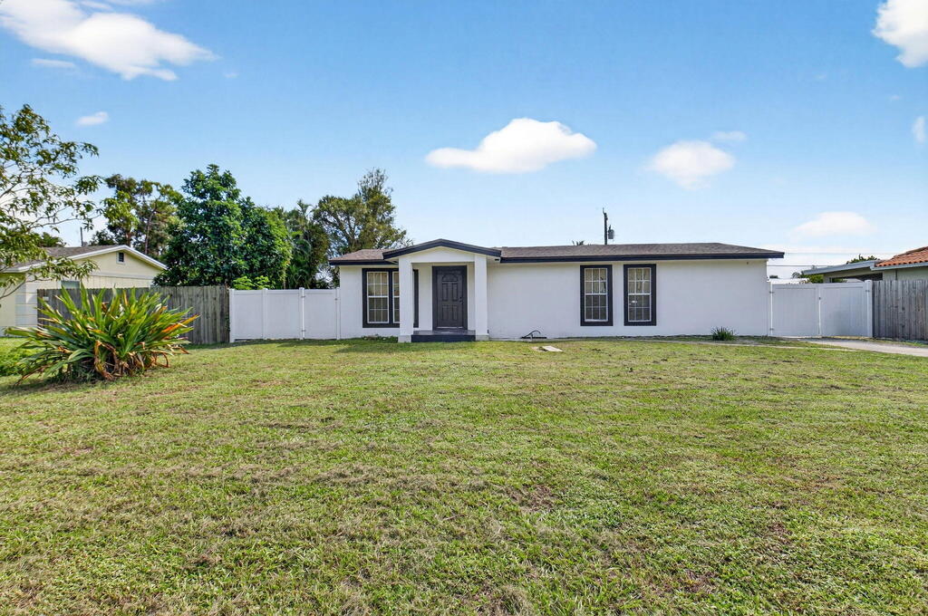 5196 Palm Ridge Boulevard, Delray Beach, FL 33484