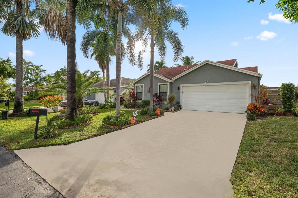 1130 18th Avenue, Delray Beach, FL 33445