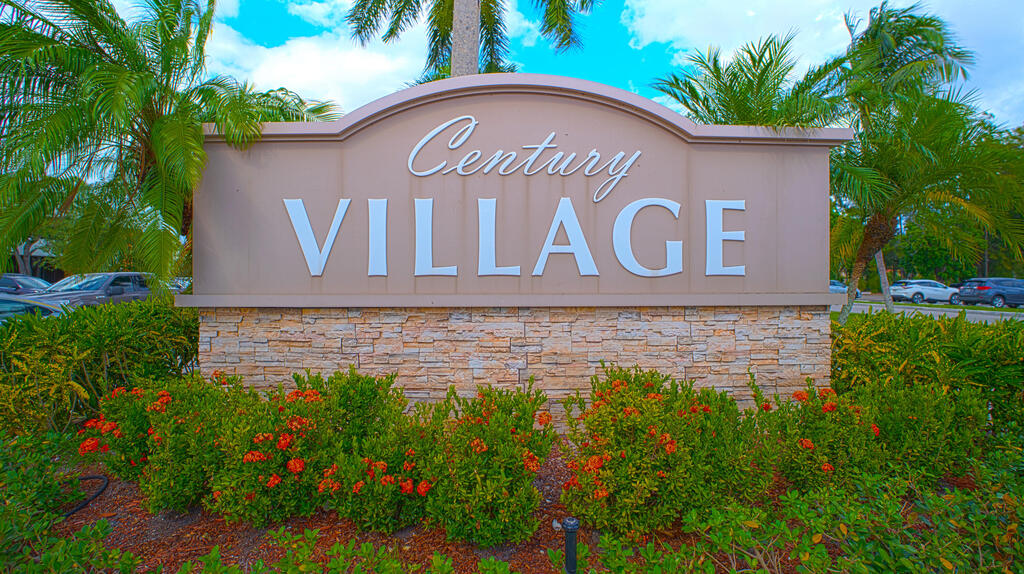 240 Windsor K , West Palm Beach, FL 33417