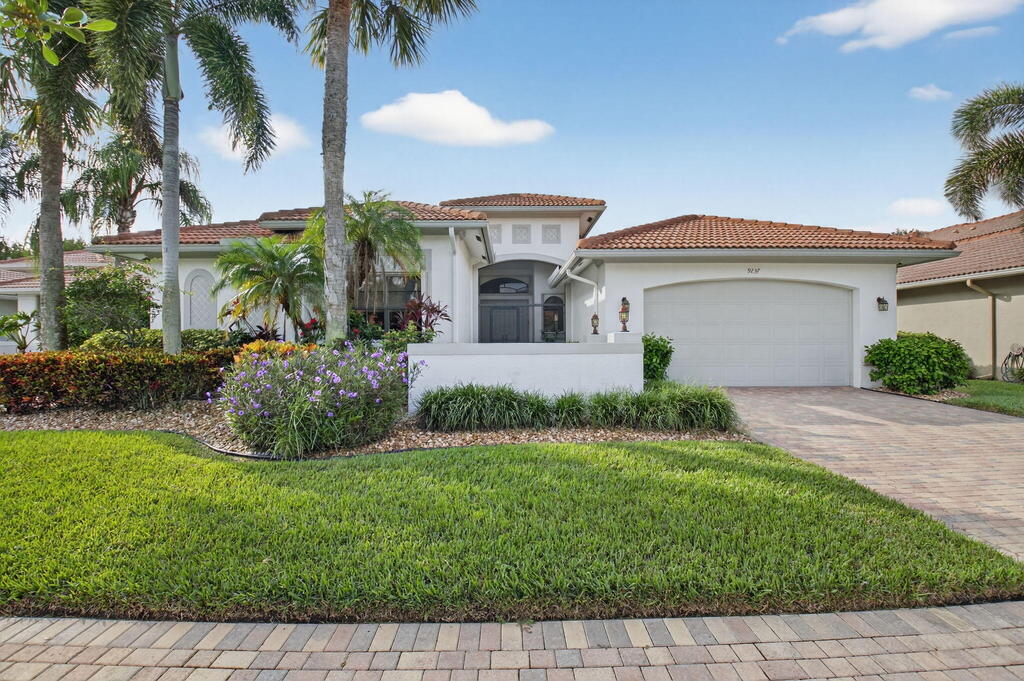 9237 Isles Cay Drive, Delray Beach, FL 33446