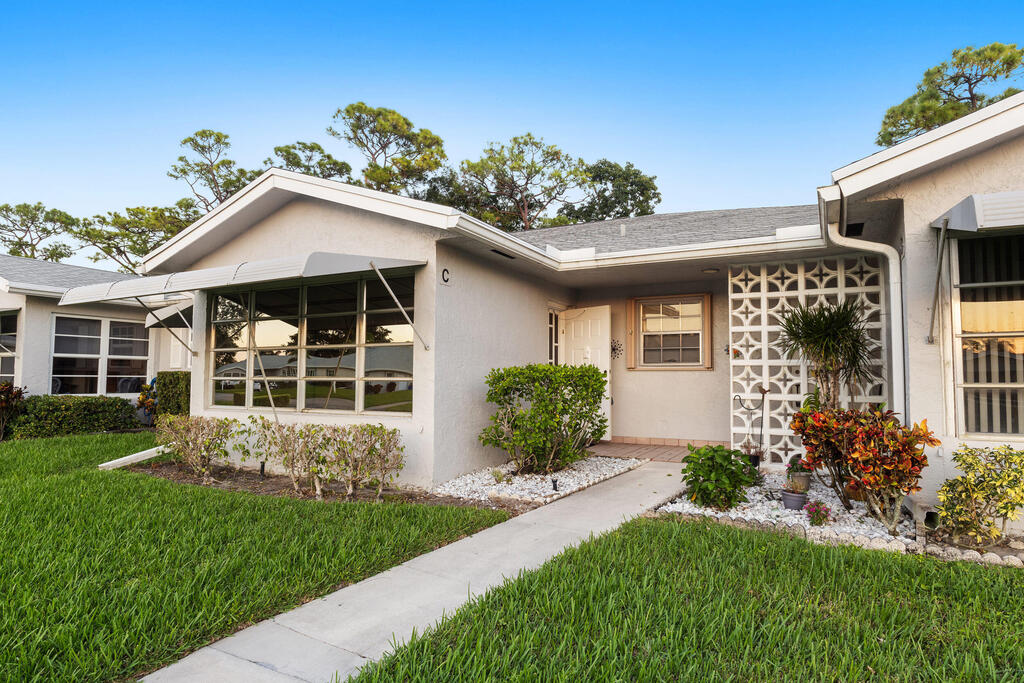   , Delray Beach, FL 33484