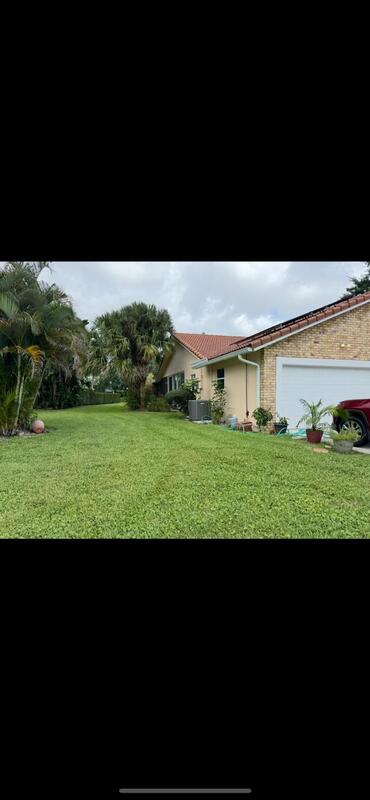 10180 Camelback Lane, Boca Raton, FL 33498