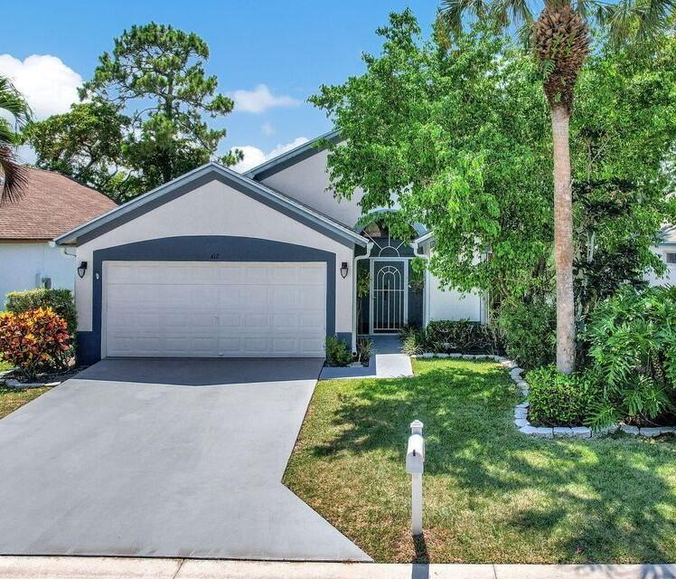 412 Trotters Lane, Greenacres, FL 33413