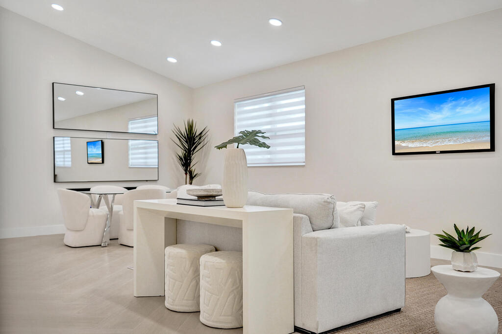 13642 Breton Lane, Delray Beach, FL 33446