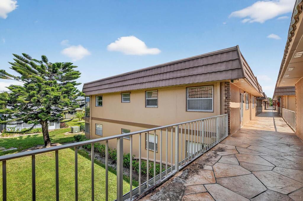 620 Brittany M , Delray Beach, FL 33446