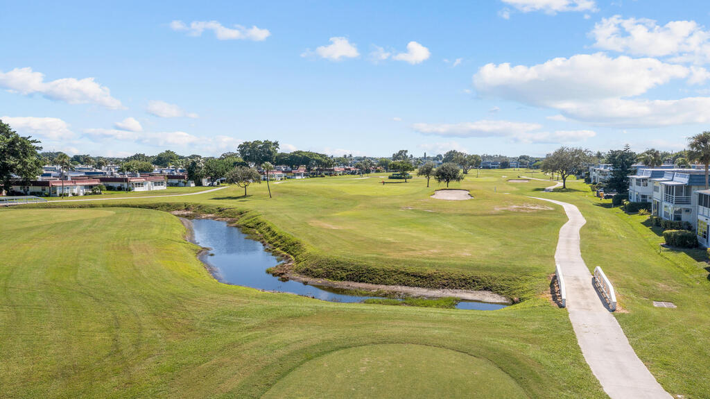 106 Tuscany B , Delray Beach, FL 33446