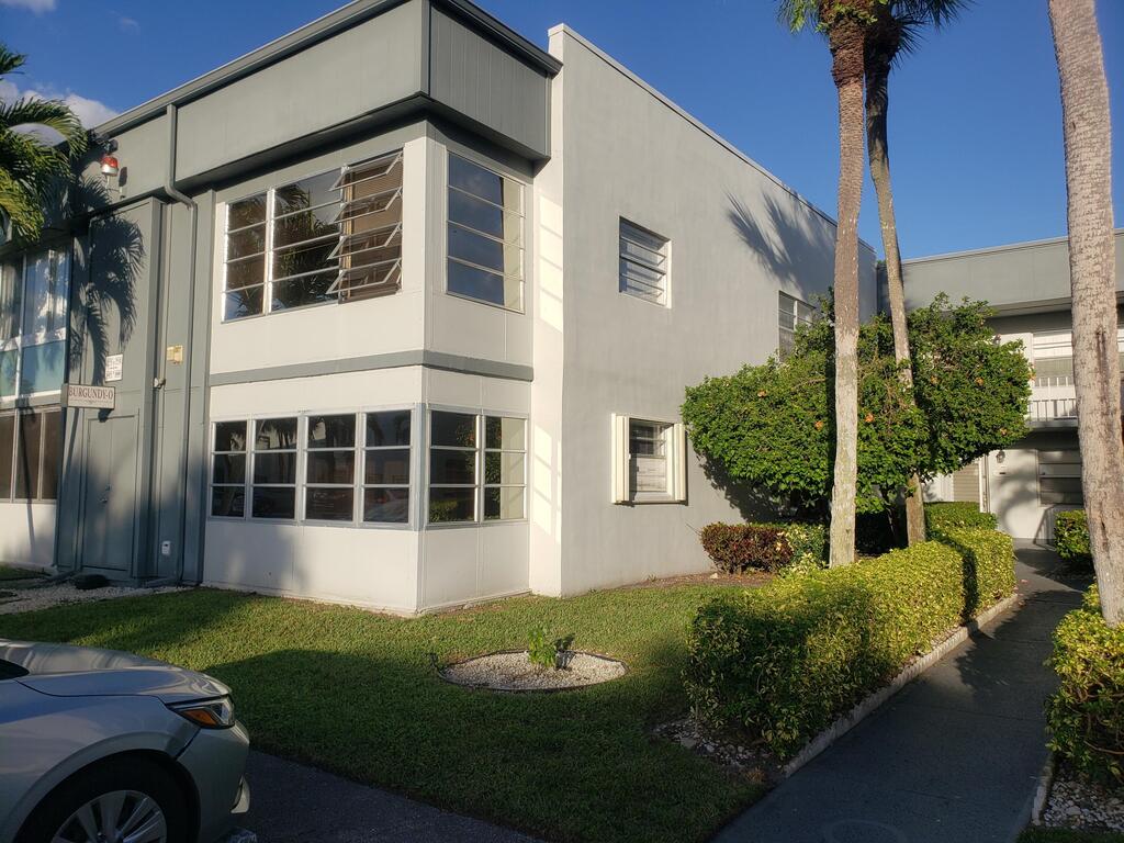 688 Burgundy O , Delray Beach, FL 33484