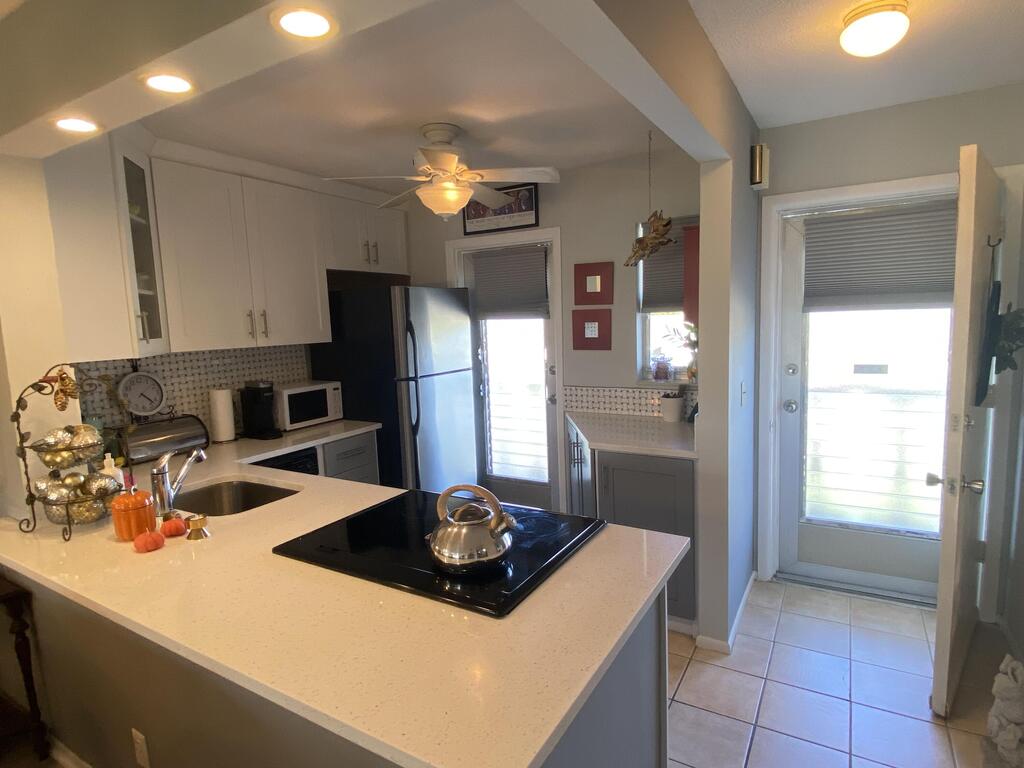 2161 1st Court, Boynton Beach, FL 33435