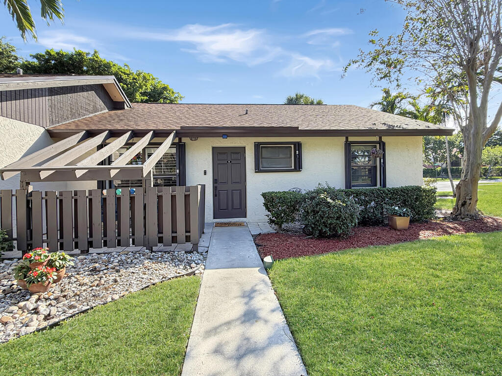 48 Via De Casas Norte , Boynton Beach, FL 33426