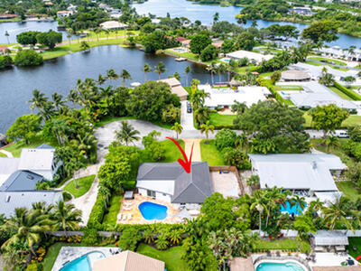 917 38th Court, Boynton Beach, FL 33435