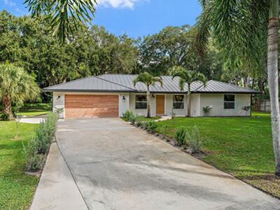 11070 Oakway Circle, Palm Beach Gardens, FL 33410